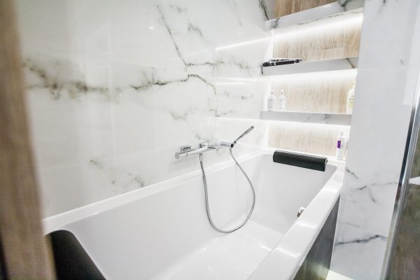Плитка керамогранітна Carrara POL 600x600x10 Ceramiсa Santa Claus - Зображення 4