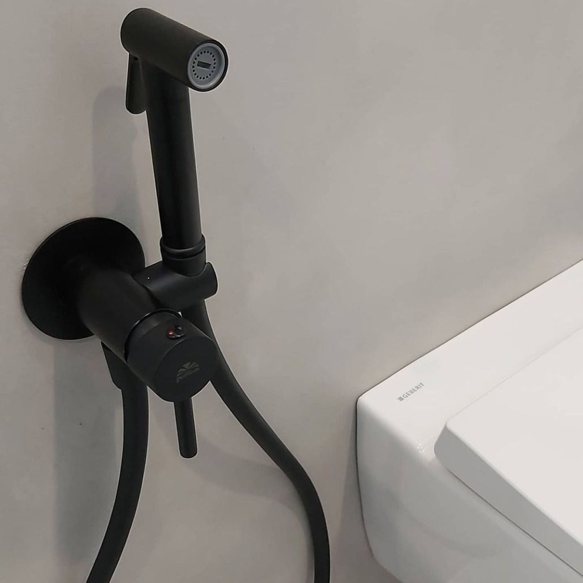 ZDUP125NO TWEET ROUND PLUS MIX Tondo Набір гігієнічного душу, чорний матовий, 2 режими лійки (1 сорт) - Зображення 4